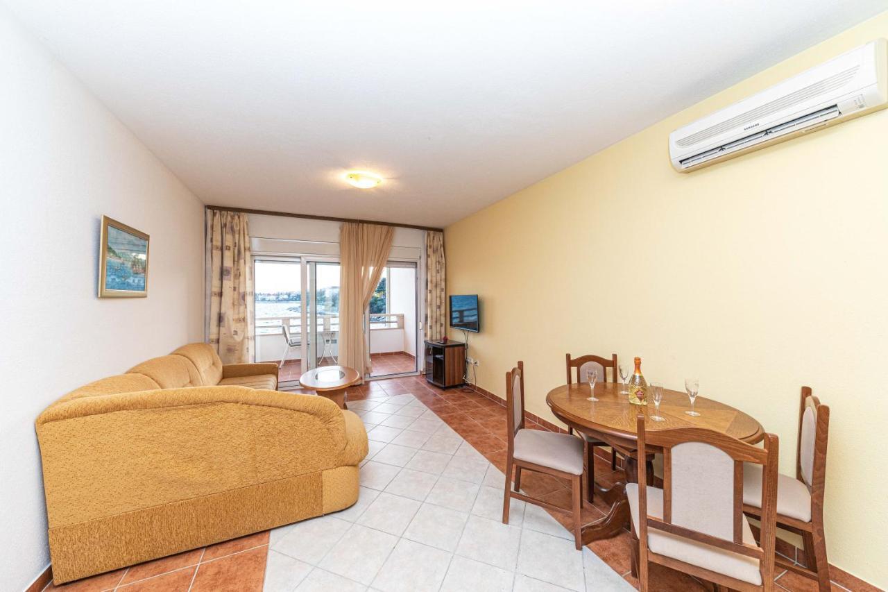 Sea View Apartments Sirena Okrug Gornji Exterior foto